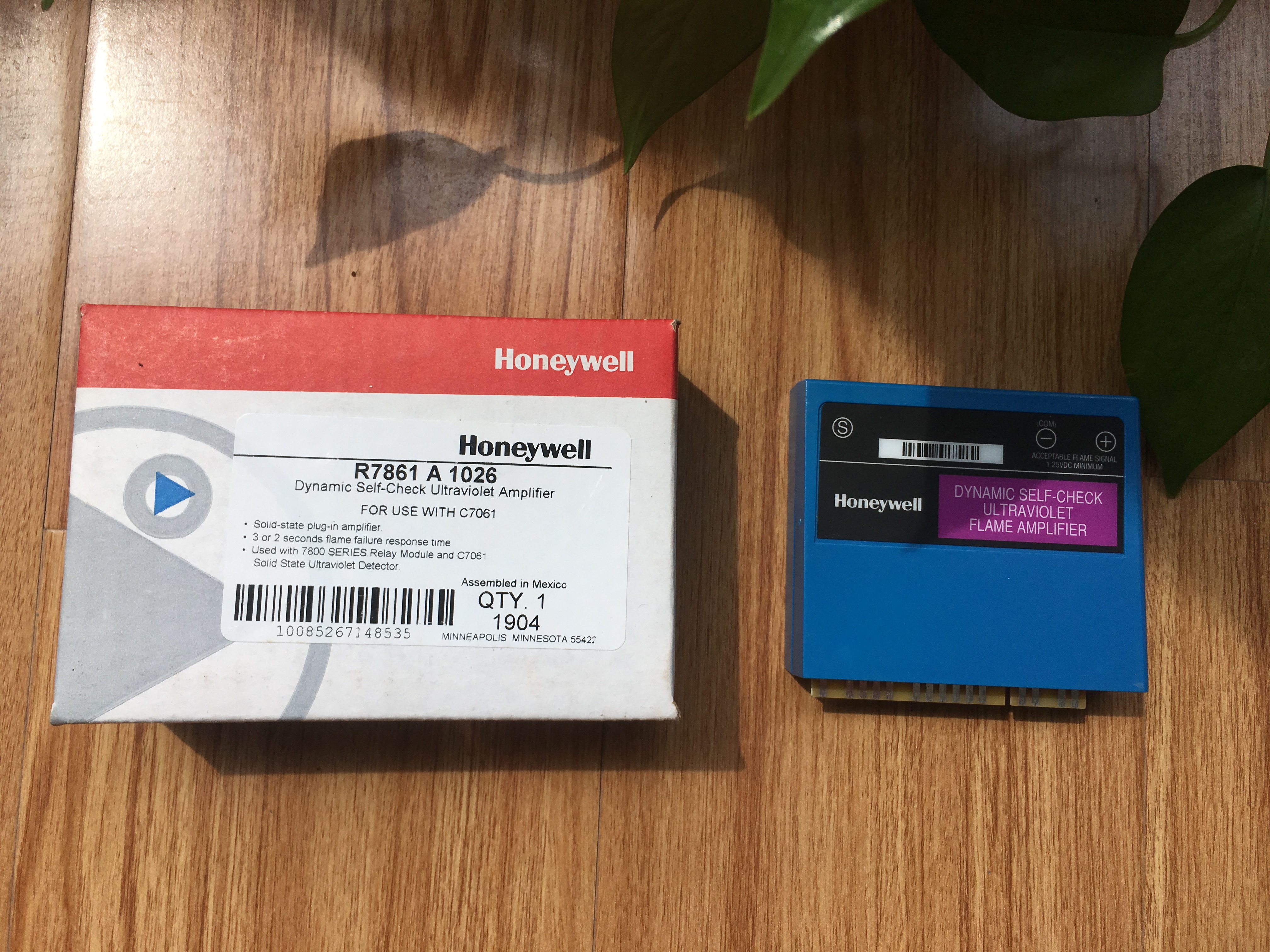 Bộ khuếch đại R7861A1026