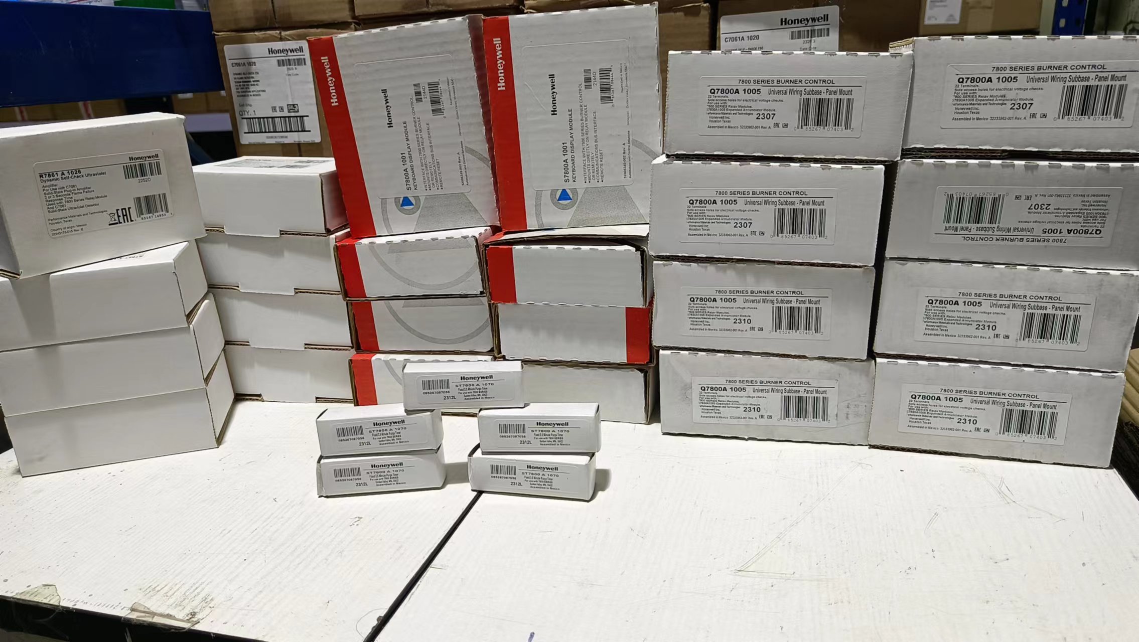 Cầu đấu Q7800A1005