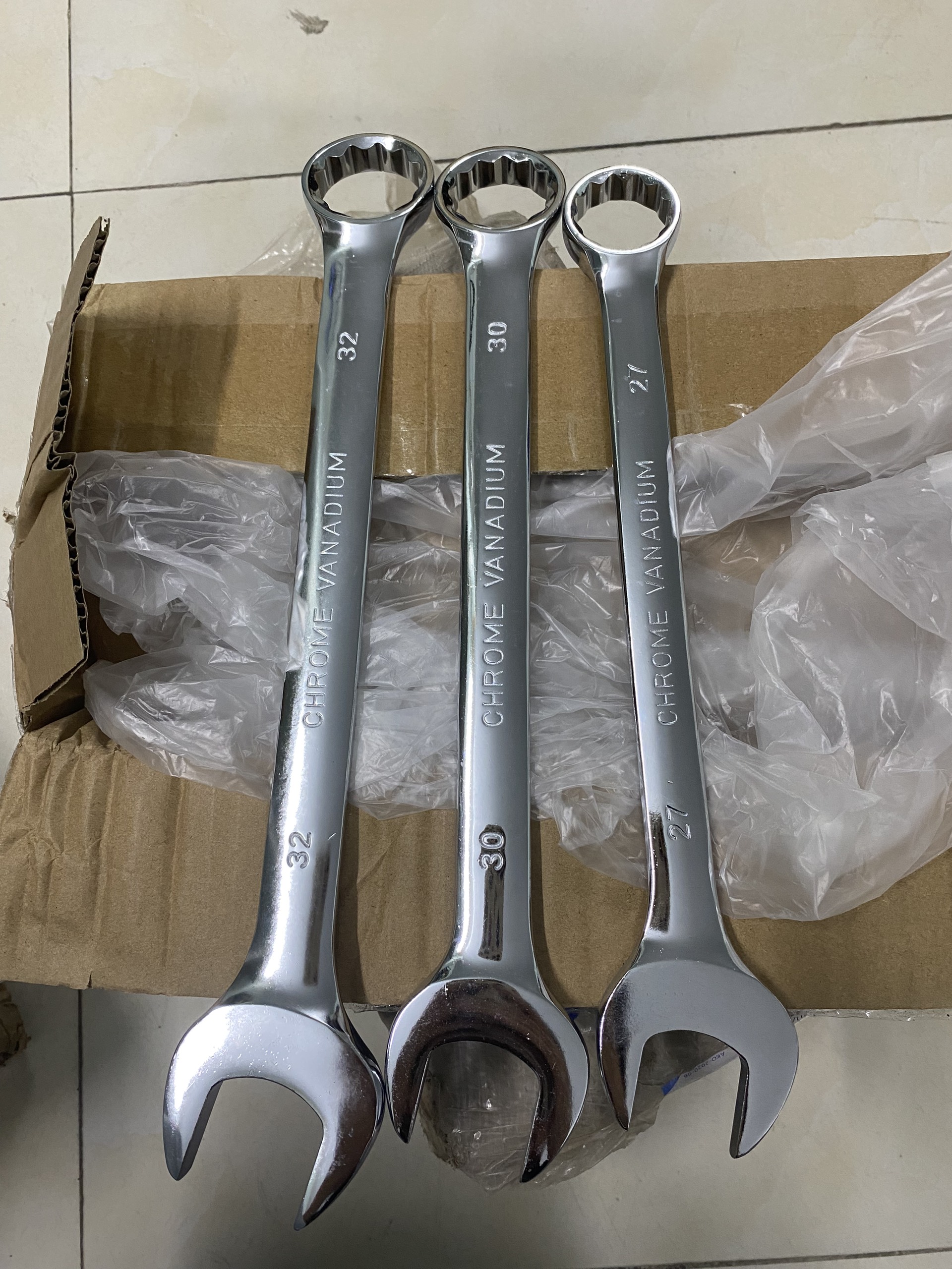 Cờ lê 2 đầu tròng mở Size: 27,30,32mm