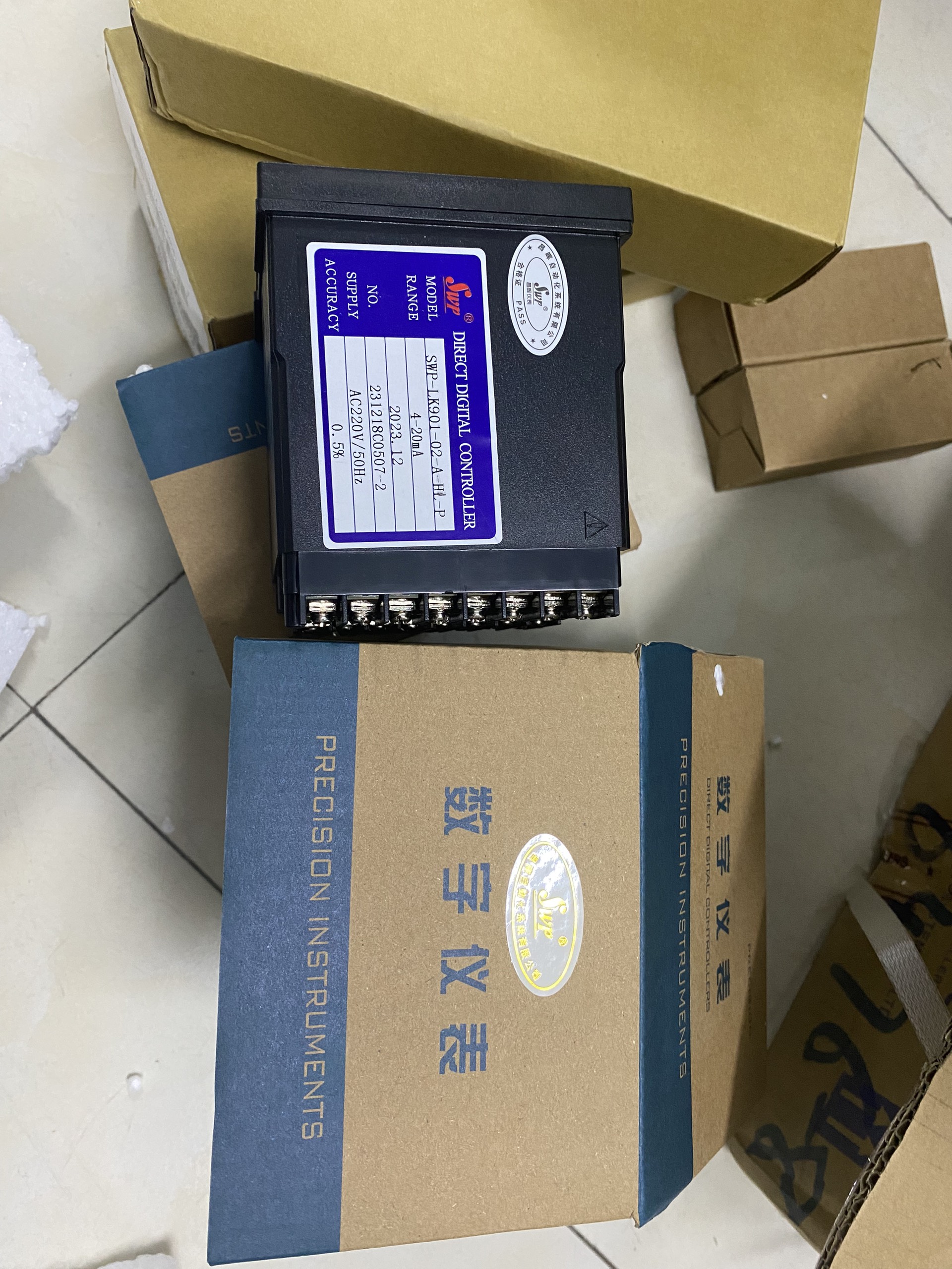 Đồng hồ SWP-LK901-02-A-HL-P
