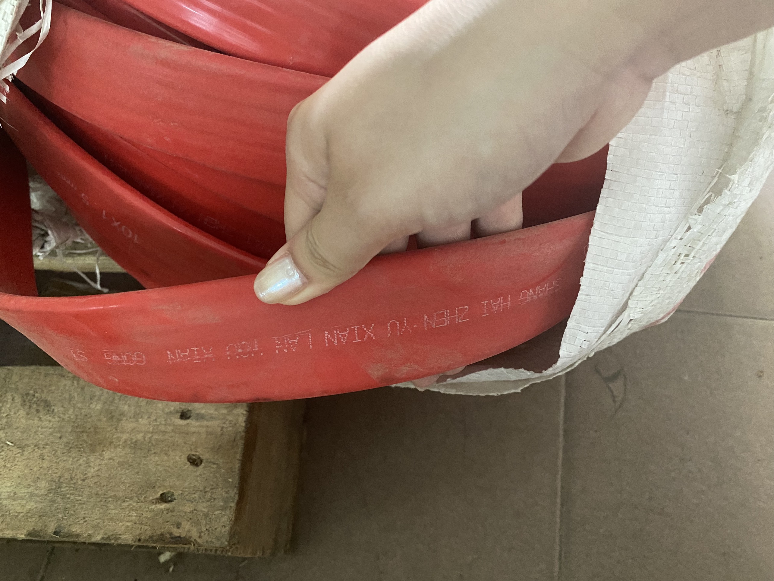Dây cáp điều khiển dẹt mềm YTTBG 10*1.5mm2