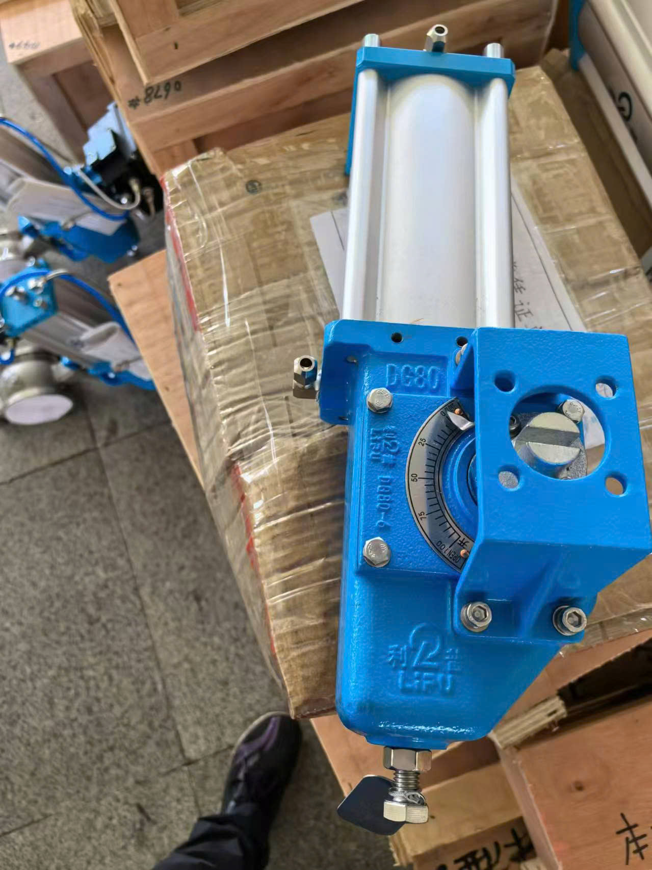 Bộ tác động khí nén kép φ80x170mm, lỗ trục φ18