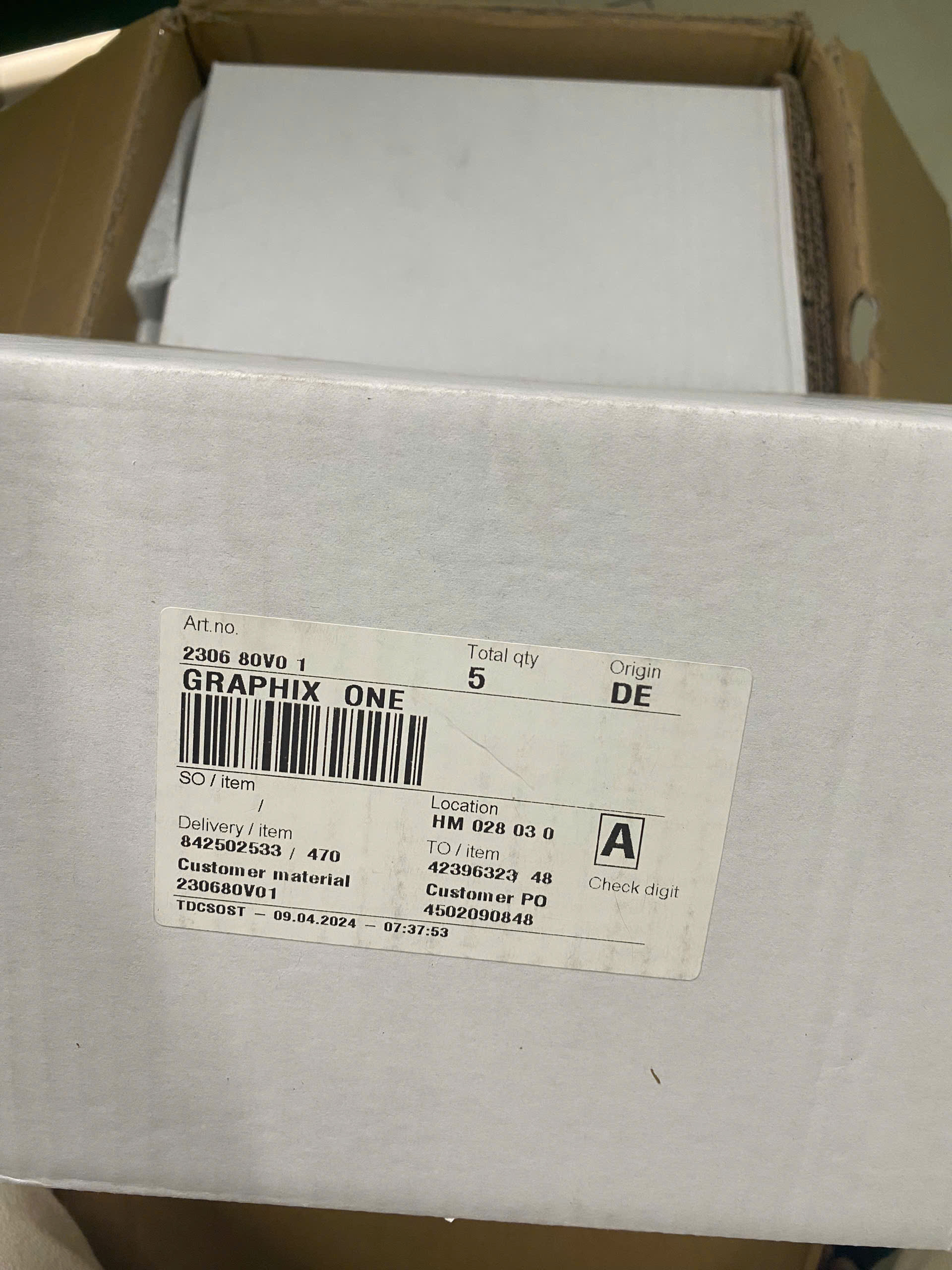 Đồng hồ GRAPHIX ONE 230680V01