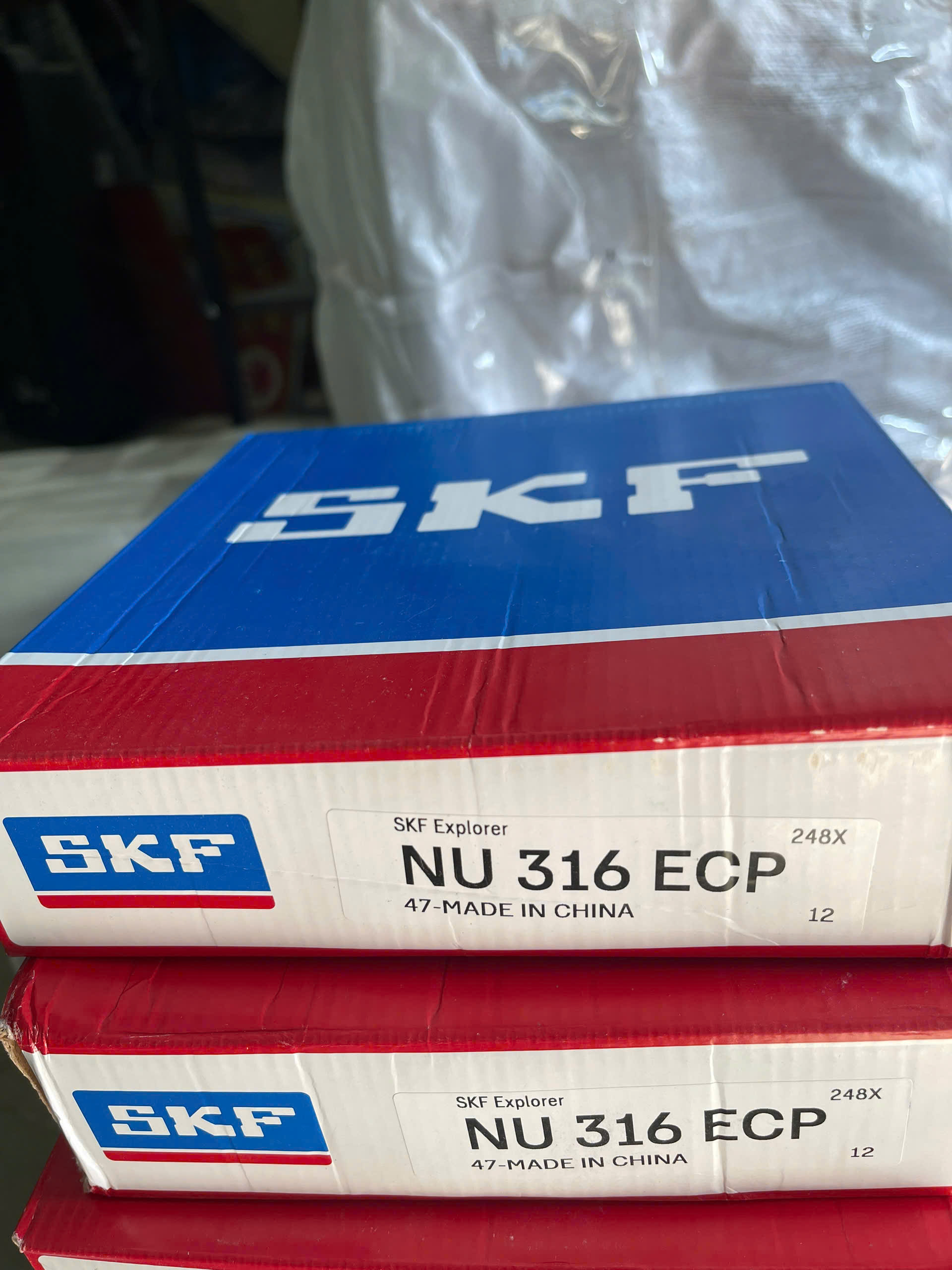 Vòng bi NU 313 ECP