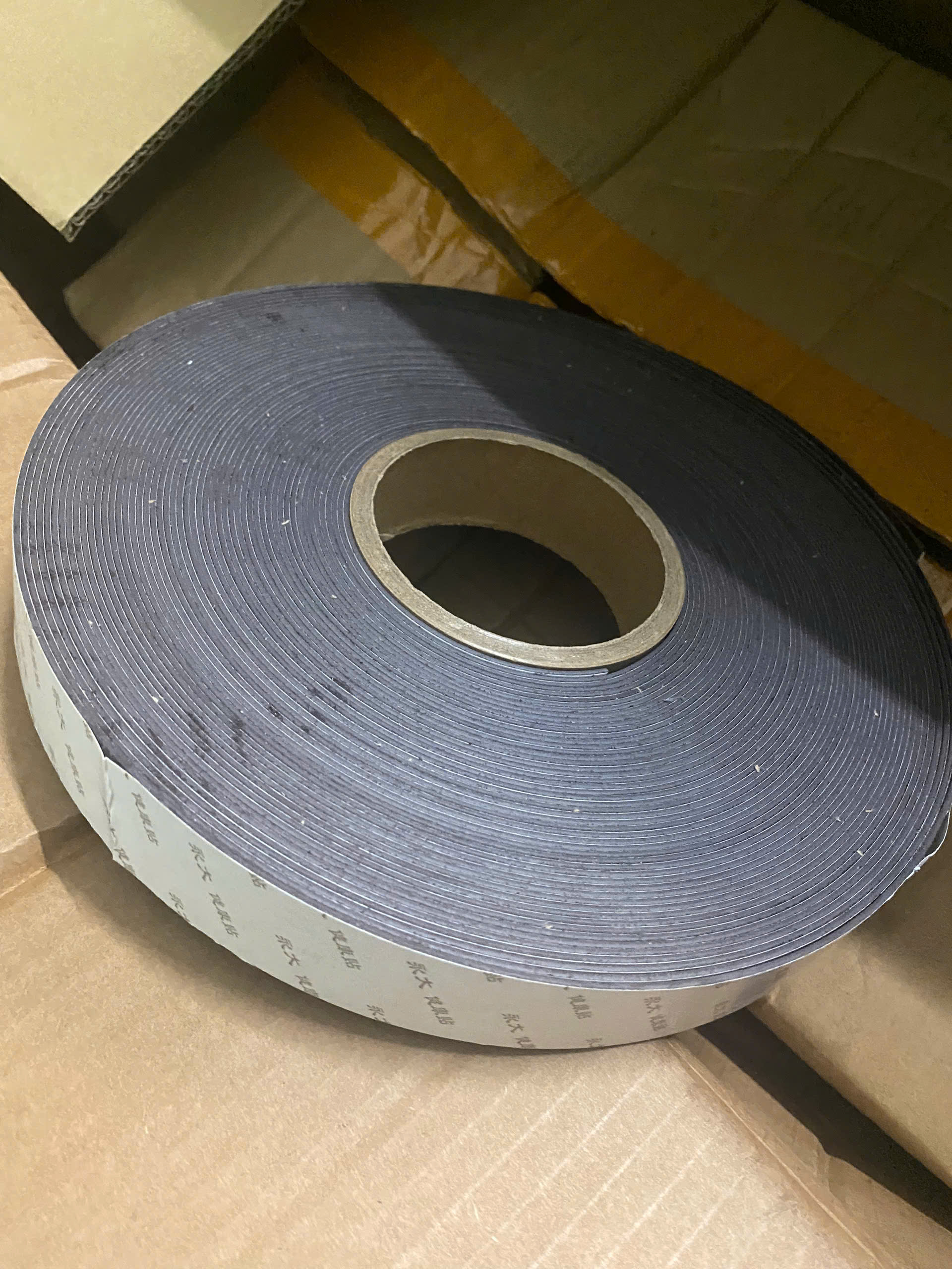 Băng dính từ loại N 30mmx1.2mmx25mm