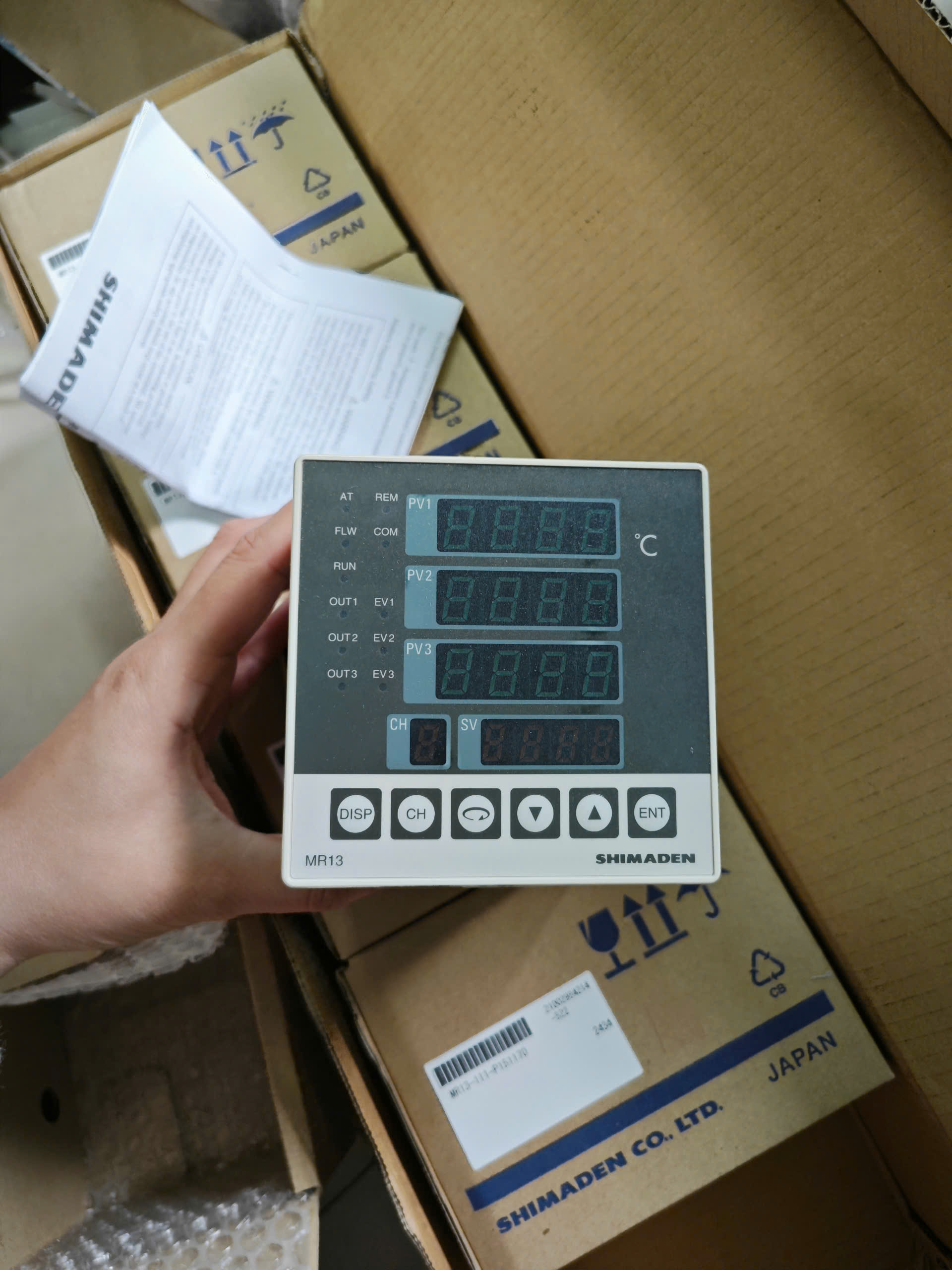 Đồng hồ đo nhiệt độ MR13-1I1-P151170