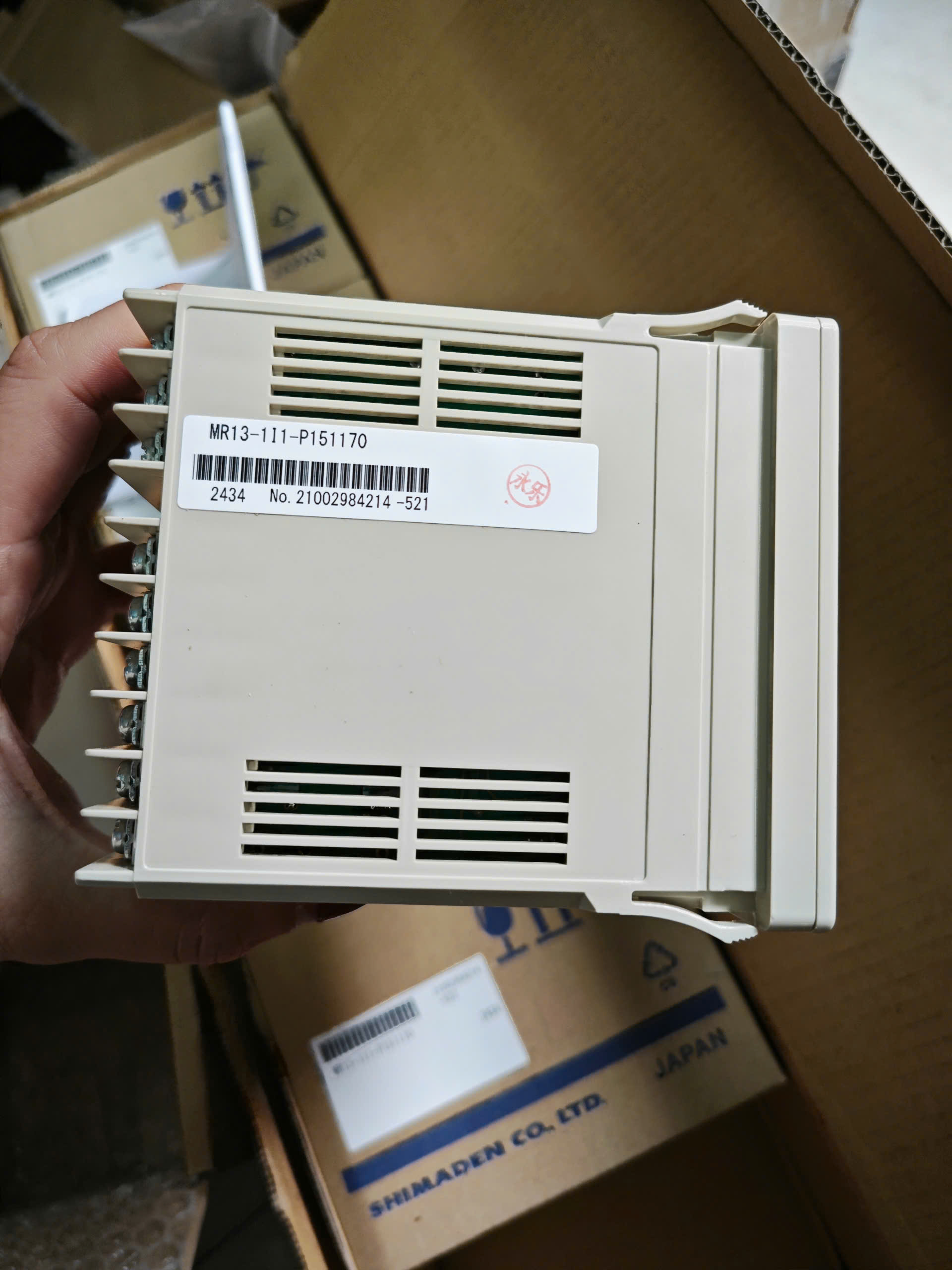Đồng hồ đo nhiệt độ MR13-1I1-P151170
