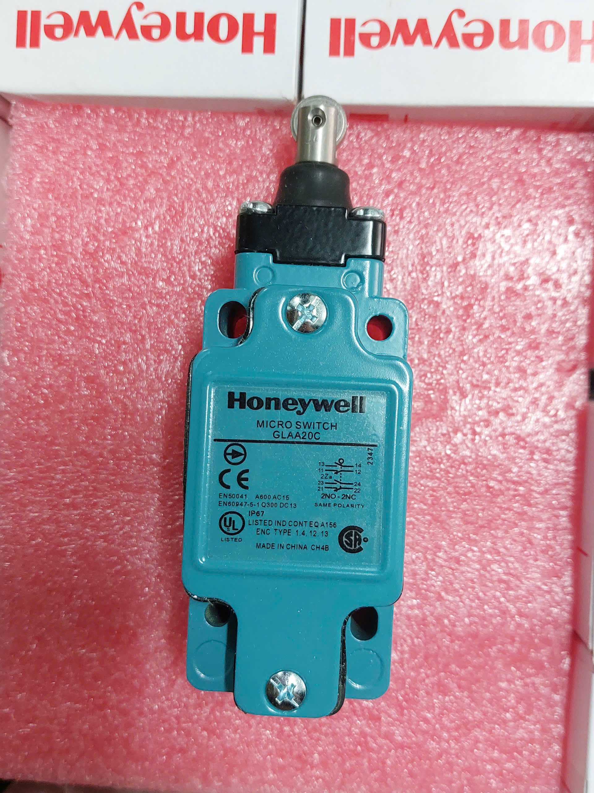 Công tắc hành trình GLAA20C