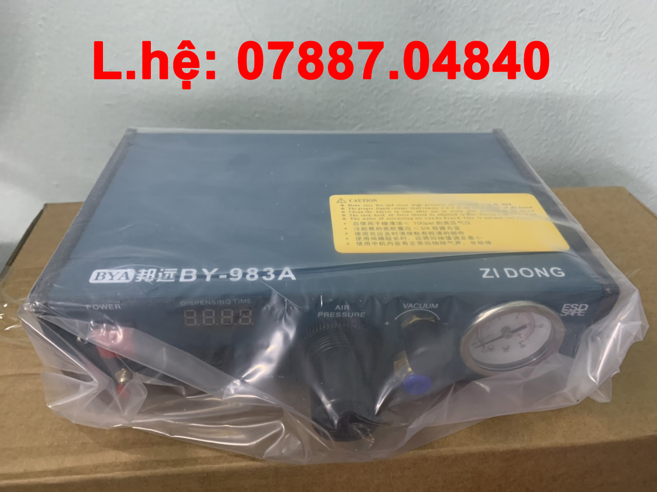 Máy tra keo 983A, Máy nhỏ dung dịch tự động 983A